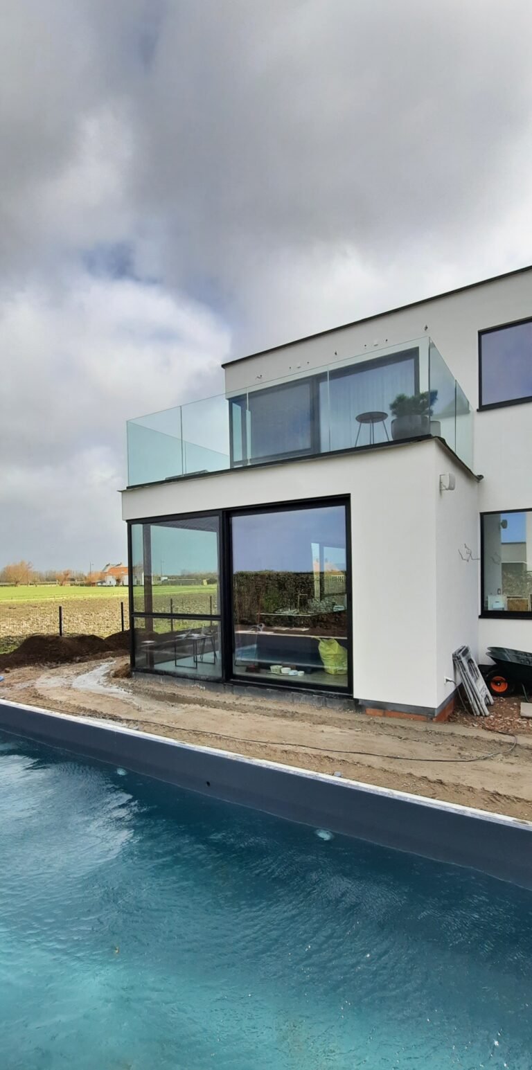 Buitenzicht-Villa-High-End Inbetween gordijn-Wol-Linnen-Cachemire