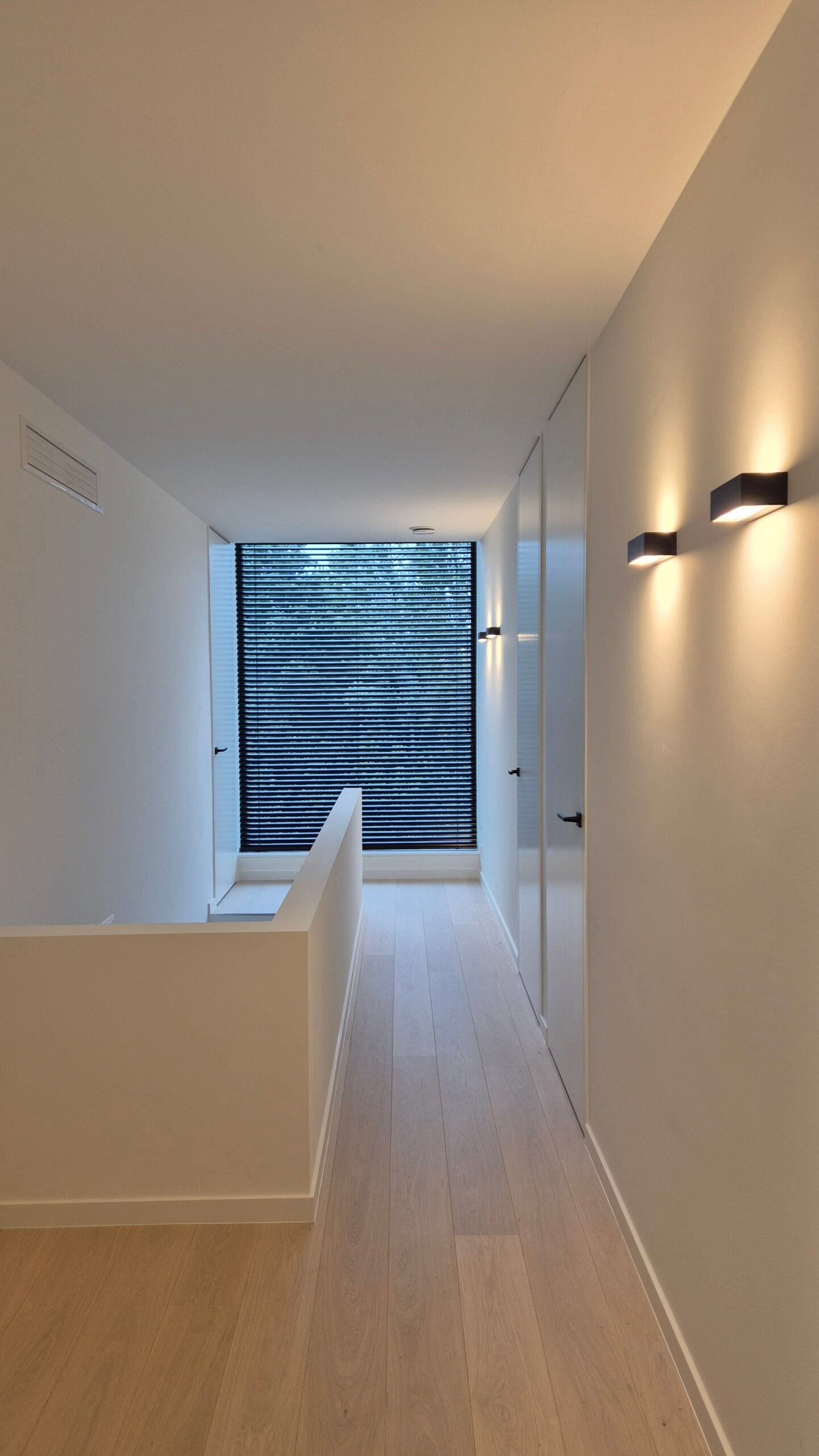 Aluminium-jaloezie-zwart-50mm