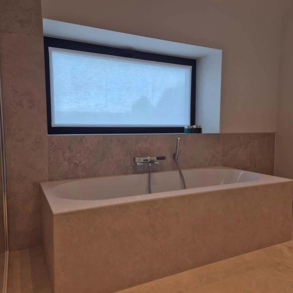 Badkamer-Waterbestendig-waterdoorlatend-gordijn-paneel