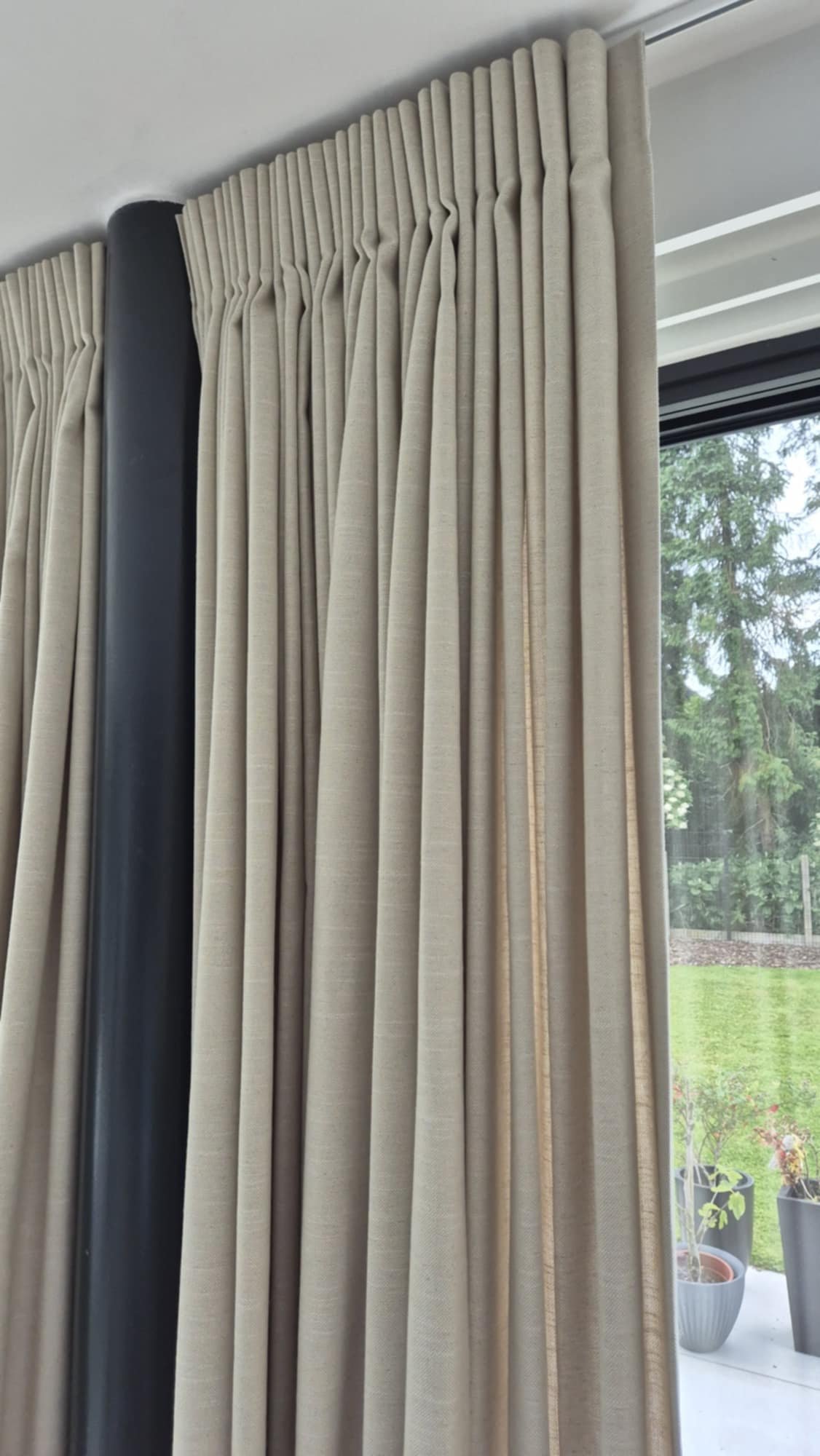 Confectie Stijl; Achterwaartse plooi 