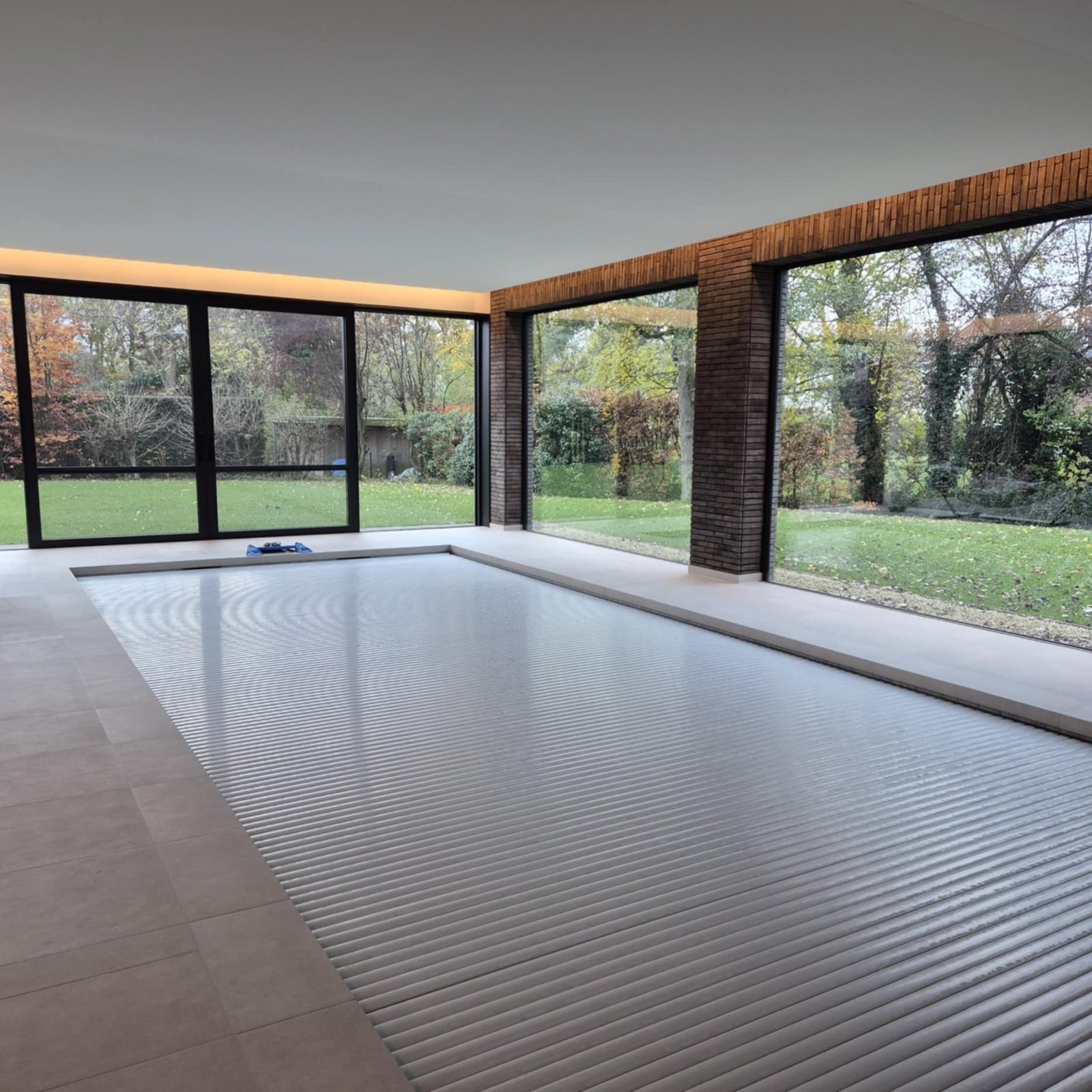 Binnenzwembad-gordijnen