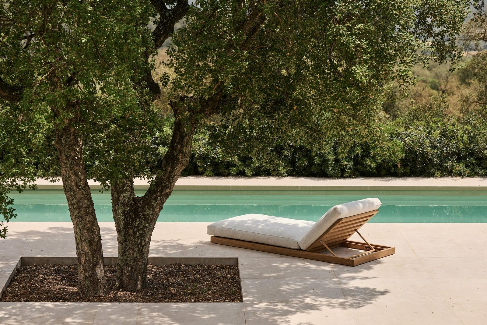 tuinmeubel-dagbed-ligbed-daybed-